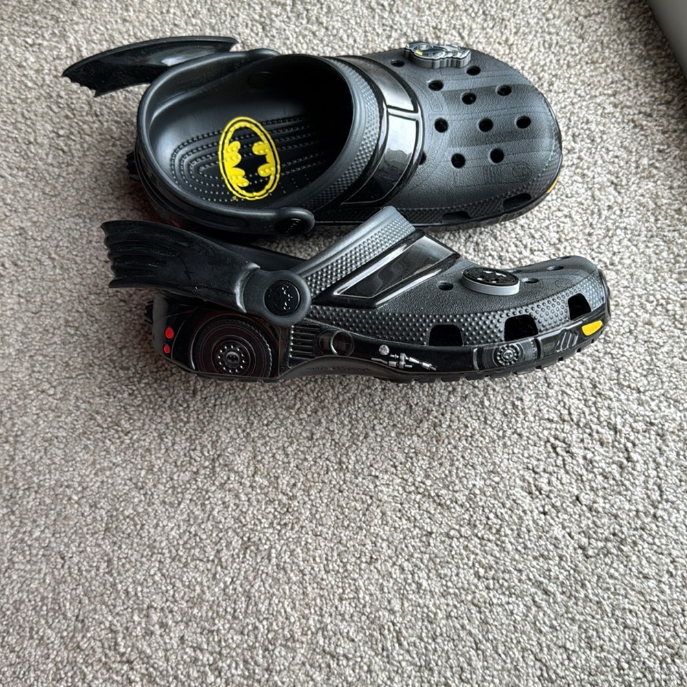 Kids Batman crocs - Picture 2 of 4